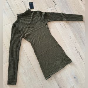 New with tags Small Mini Green long sleeve dress. slit on the bottom side. VICI